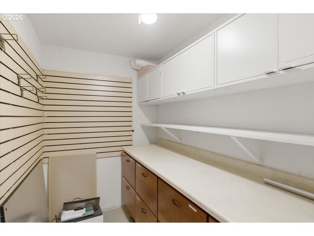 35897 BRYANT Dr, Albany, OR 97321