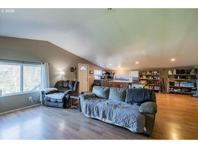 35897 BRYANT Dr, Albany, OR 97321