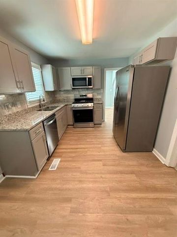 2005 Benson Avenue SE, Smyrna, GA 30080