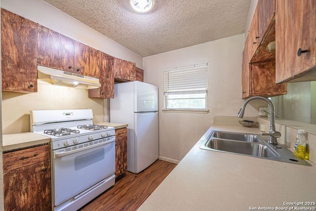 1707 Corita, San Antonio, TX 78209