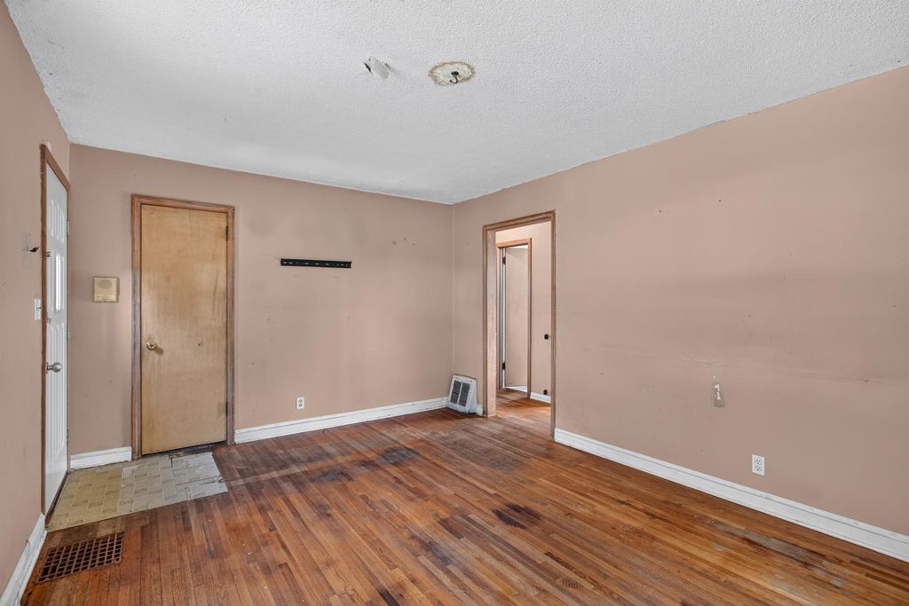 5737 37th Avenue S, Minneapolis, MN 55417 — photo 5