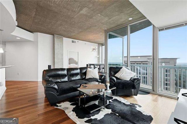 3324 Peachtree Road NE 2202, Atlanta, GA 30326