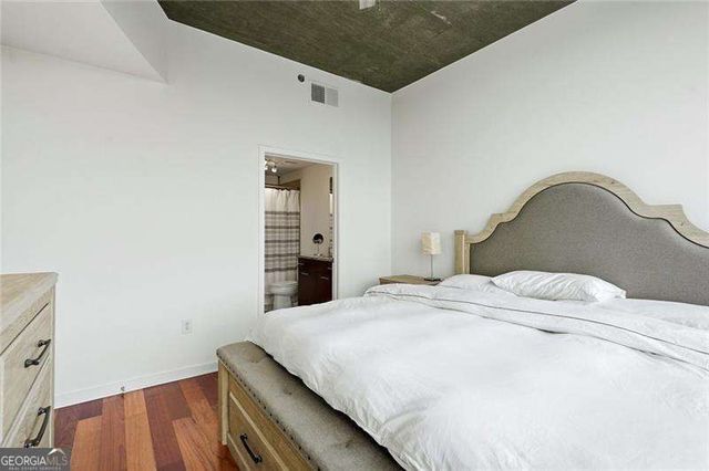 3324 Peachtree Road NE 2202, Atlanta, GA 30326