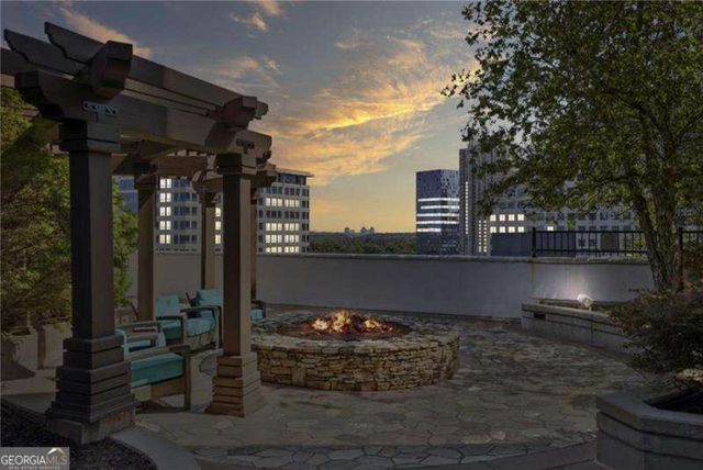 3324 Peachtree Road NE 2202, Atlanta, GA 30326