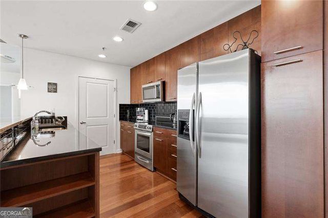 3324 Peachtree Road NE 2202, Atlanta, GA 30326