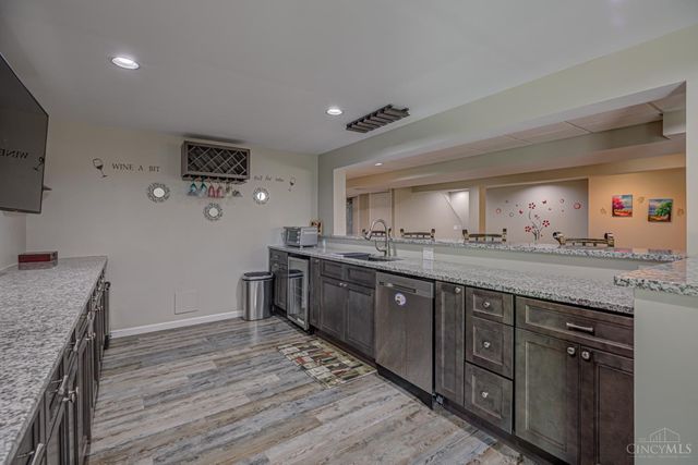 7045 Vail Court, Green Twp, OH 45247