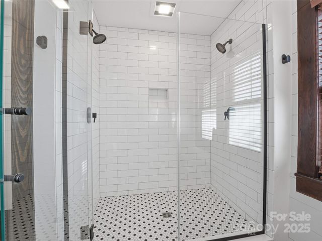 12 Sals Lane, Brevard, NC 28712