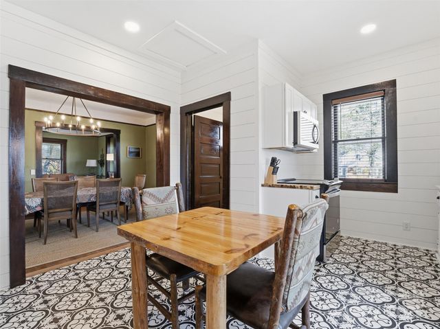 12 Sals Lane, Brevard, NC 28712