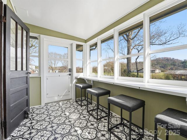 12 Sals Lane, Brevard, NC 28712