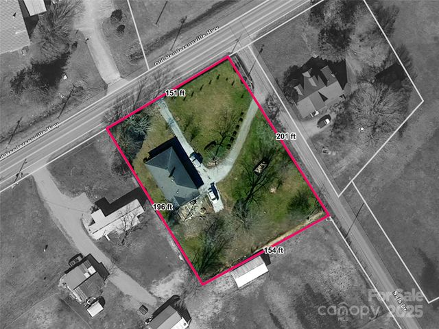 12 Sals Lane, Brevard, NC 28712