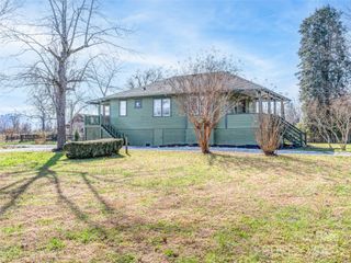 12 Sals Lane, Brevard, NC 28712