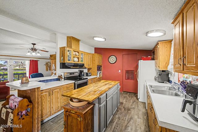 6816 N 176th Avenue, Waddell, AZ 85355