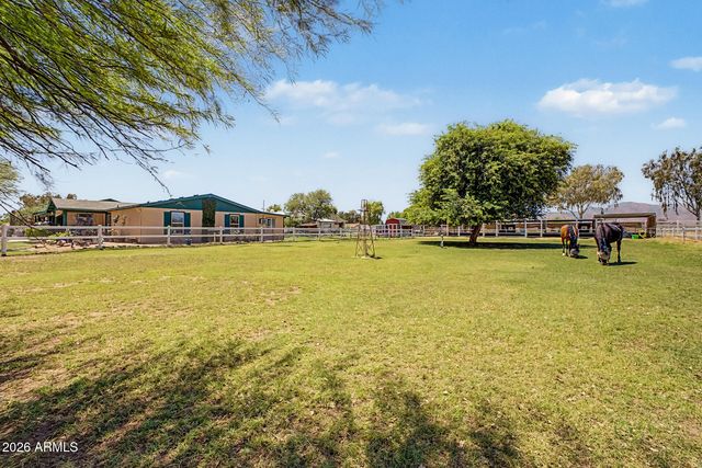 6816 N 176th Avenue, Waddell, AZ 85355
