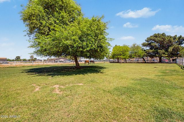 6816 N 176th Avenue, Waddell, AZ 85355