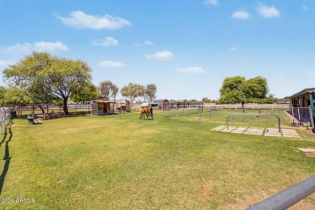 6816 N 176th Avenue, Waddell, AZ 85355