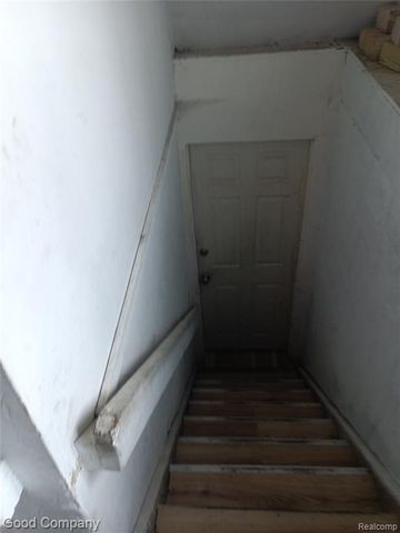 16508 Strathmoor Street, Detroit, MI 48235