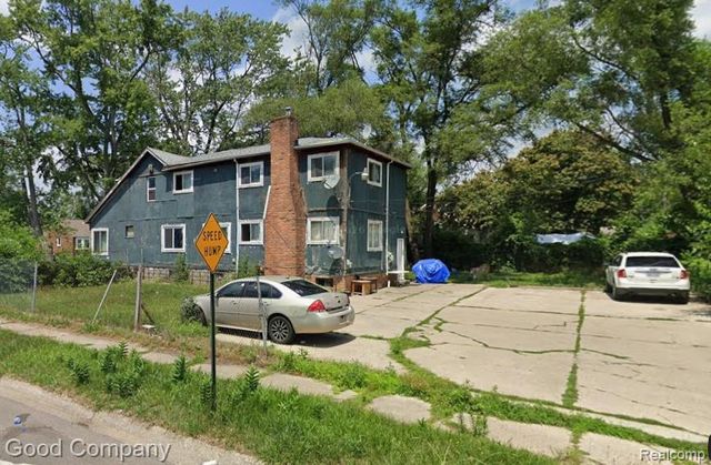 16508 Strathmoor Street, Detroit, MI 48235