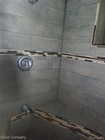 16508 Strathmoor Street, Detroit, MI 48235