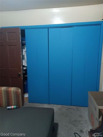 16508 Strathmoor Street, Detroit, MI 48235