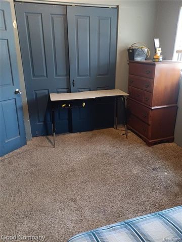 16508 Strathmoor Street, Detroit, MI 48235