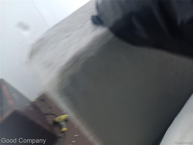 16508 Strathmoor Street, Detroit, MI 48235