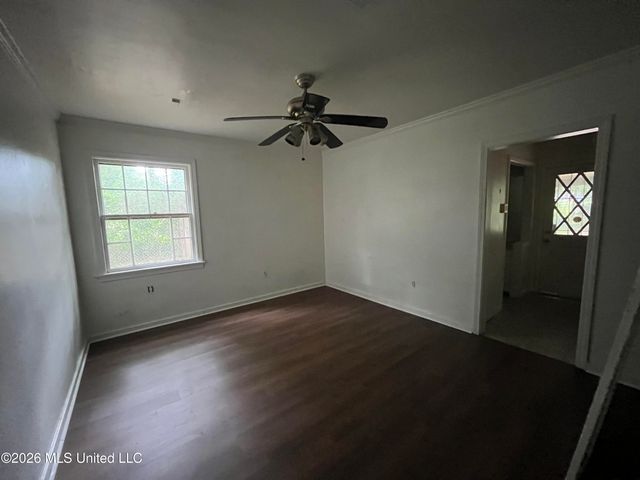 622 N Naples Road, Jackson, MS 39206