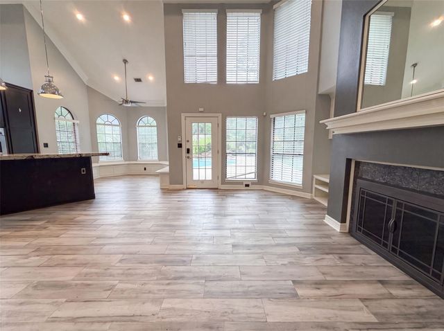 6127 Willowcrest Court, Spring, TX 77389
