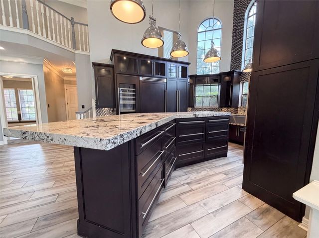 6127 Willowcrest Court, Spring, TX 77389