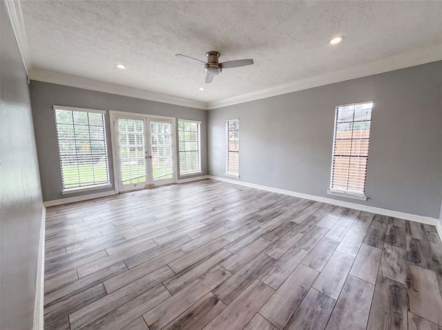 6127 Willowcrest Court, Spring, TX 77389