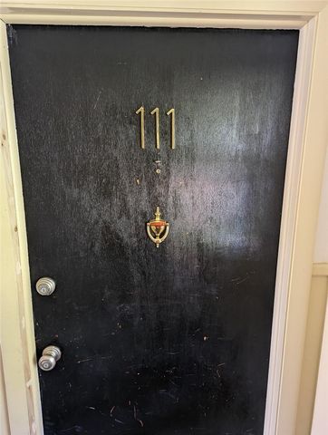 70 Carroll Avenue 111, Newport, RI 02840