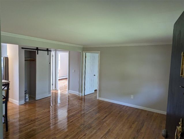 70 Carroll Avenue 111, Newport, RI 02840