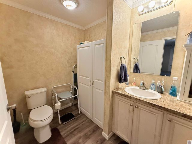 1211 Lawson Rd, Murray, KY 42071