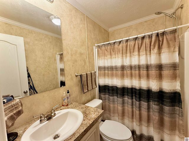1211 Lawson Rd, Murray, KY 42071