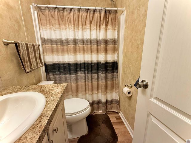 1211 Lawson Rd, Murray, KY 42071