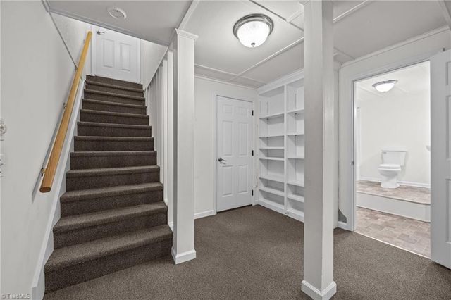 507 Valleybrook Drive, Jamestown, NC 27282