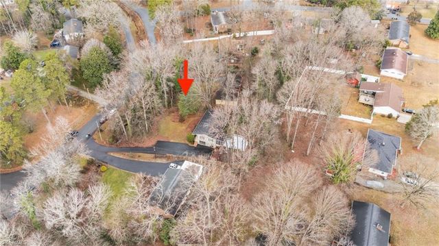 507 Valleybrook Drive, Jamestown, NC 27282