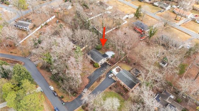 507 Valleybrook Drive, Jamestown, NC 27282