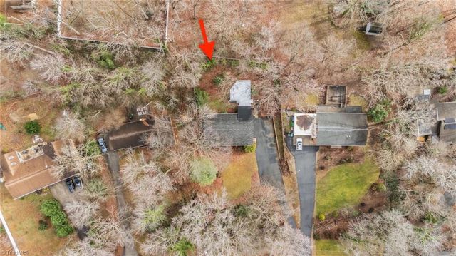 507 Valleybrook Drive, Jamestown, NC 27282