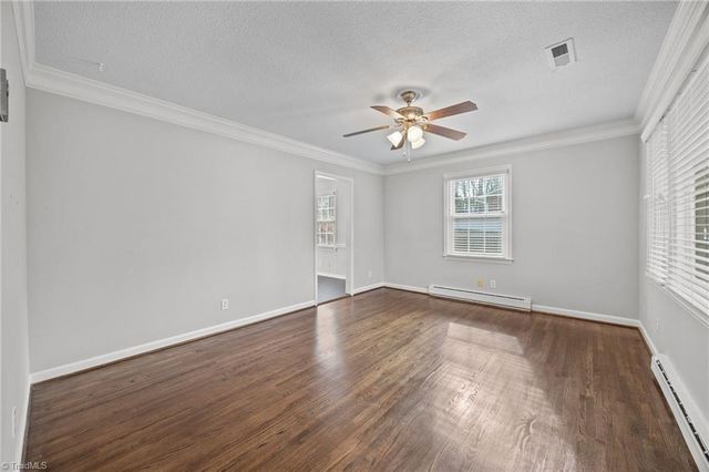 507 Valleybrook Drive, Jamestown, NC 27282