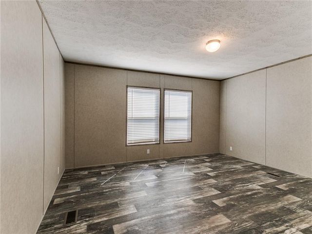 6245 Willow Bend Drive, Guthrie, OK 73044