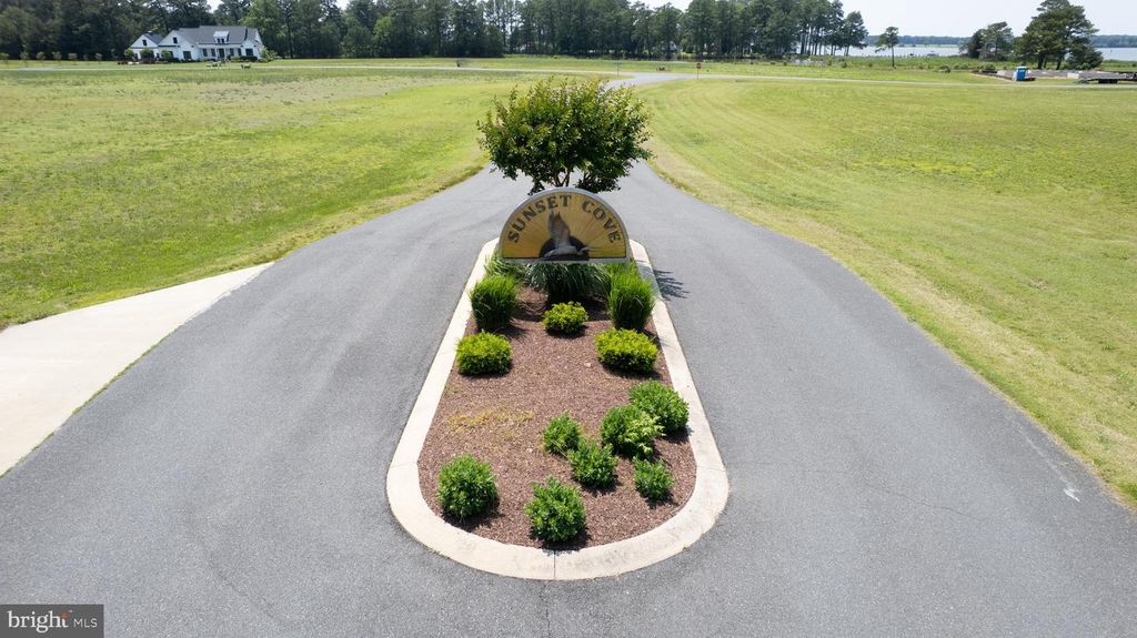 6006 BLUE HERON DR, East New Market, MD 21631