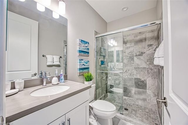 2925 Willow Ridge CT, Fort Myers, FL 33905