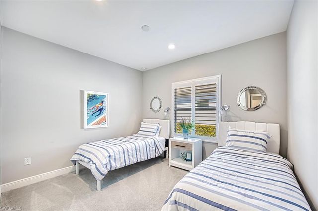 2925 Willow Ridge CT, Fort Myers, FL 33905