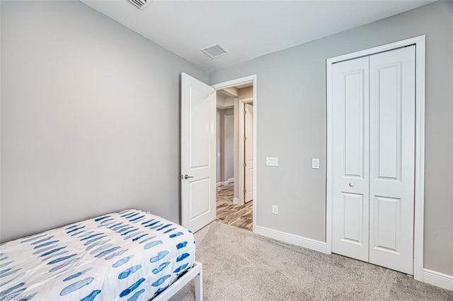 2925 Willow Ridge CT, Fort Myers, FL 33905