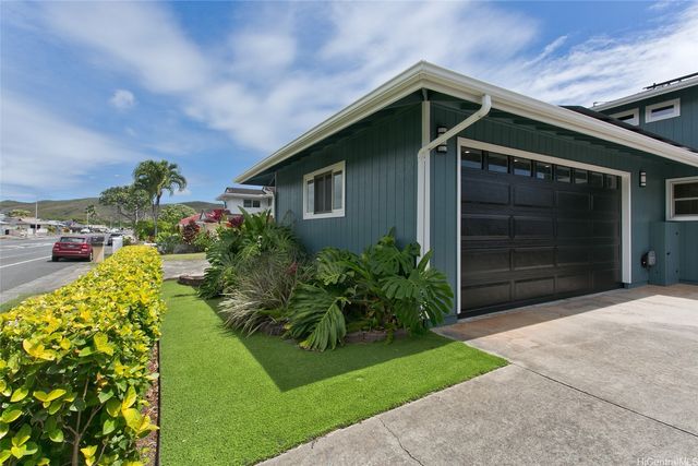 445 Keolu Drive, Kailua, HI 96734
