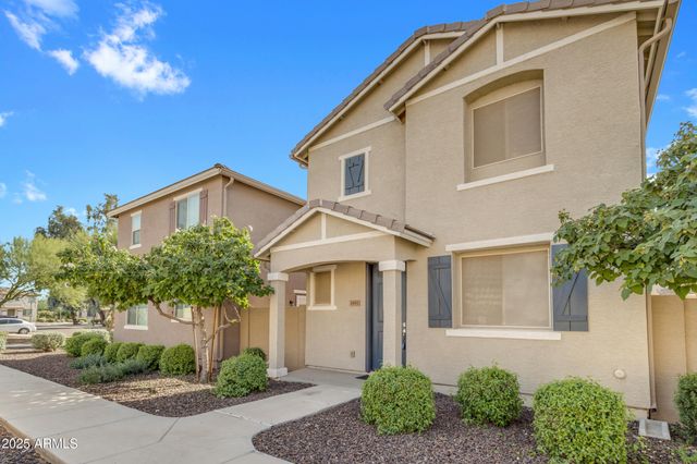 2452 N 73rd Lane, Phoenix, AZ 85035