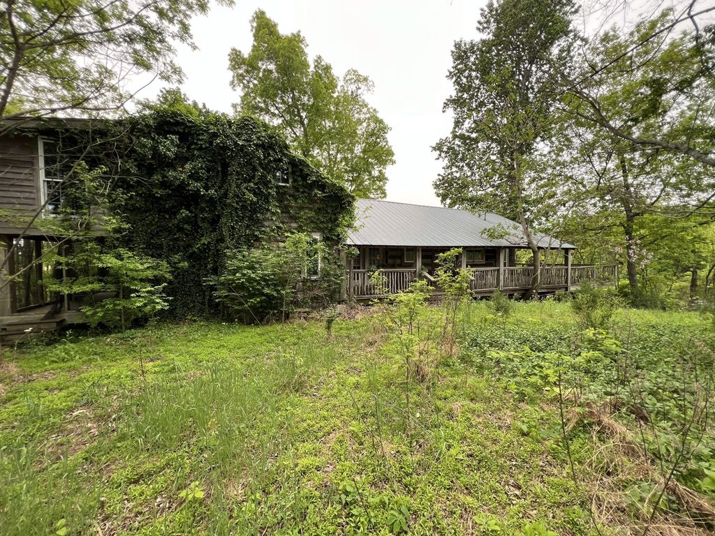 1566 Preston Ridge Rd, Lynchburg, TN 37352