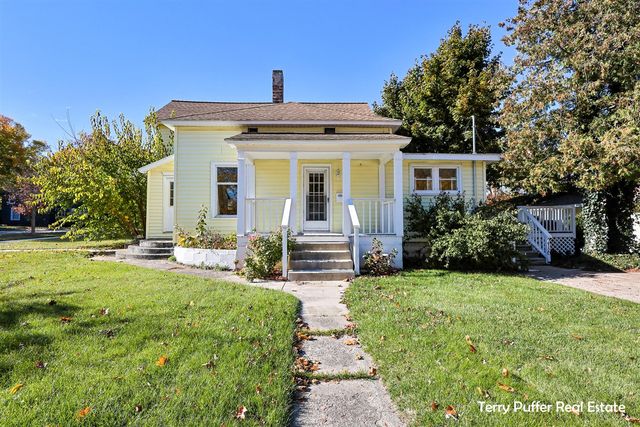 216 E Jefferson Street, Hart, MI 49420