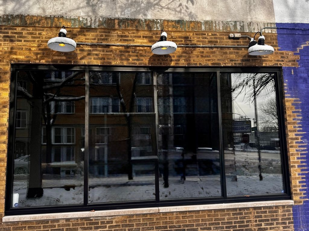 3034 N PULASKI Road, Chicago, IL 60641