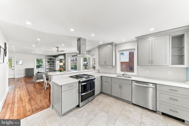 226 EDGEMONT AVE, Ardmore, PA 19003